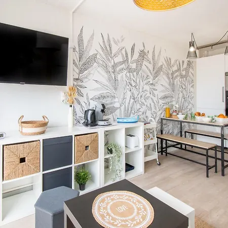 Cosy Lagon Bleu Piscine, Clim, Parking, Wifi Inclus * Le Grau-du-Roi
